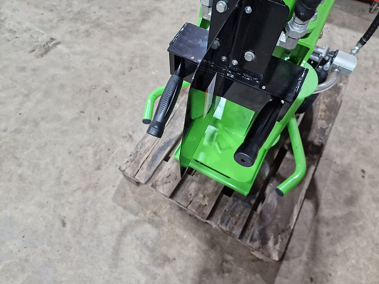 FarmMaster Goliath petrol log splitter