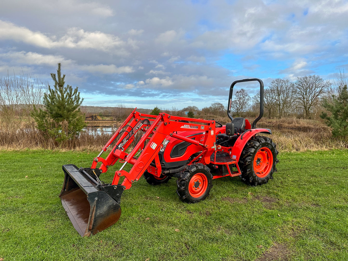 Used Kioti DK6010 Compact Tractor with Loader