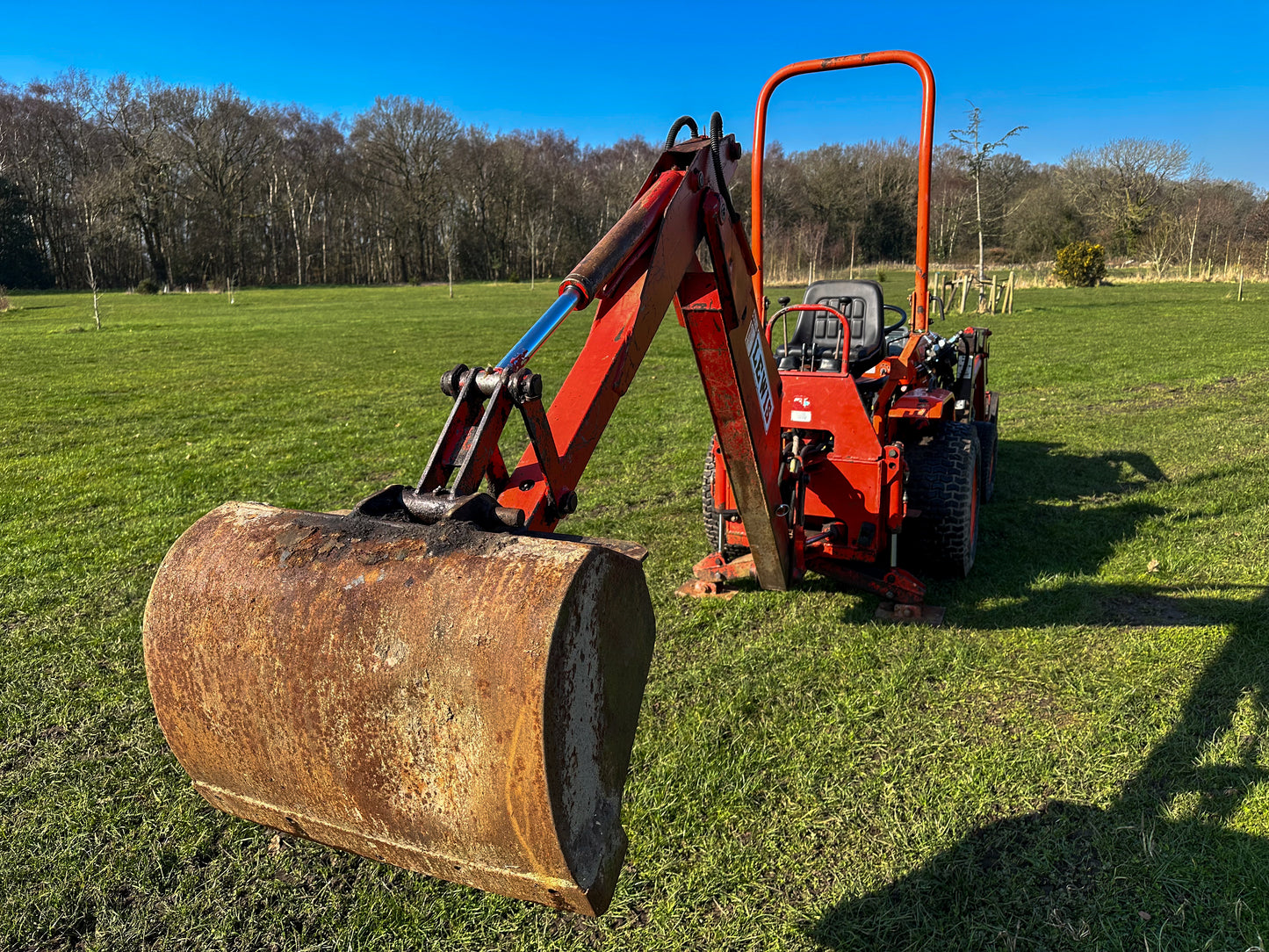 Used Kubota B1550 Compact Tractor with Loader and Backhoe