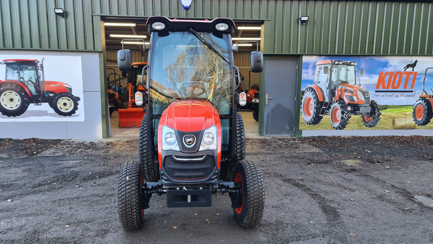 New Kioti CK4030CH Compact Tractor with Cab (On Sale)