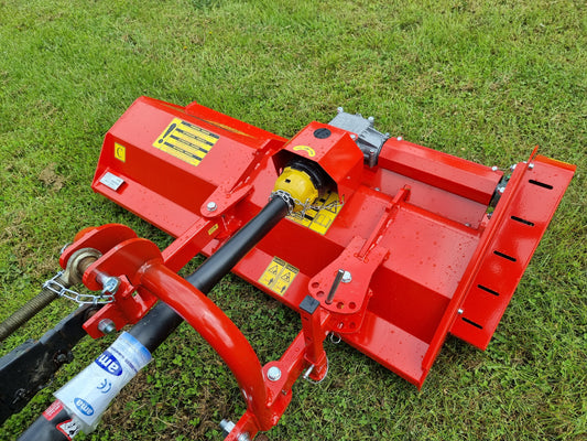 FarmMaster Pro Side-Shift flail mower on a grassy field