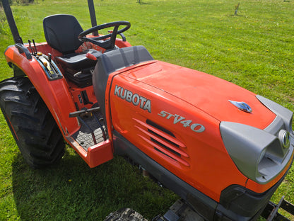 Used Kubota STV40 Compact Tractor