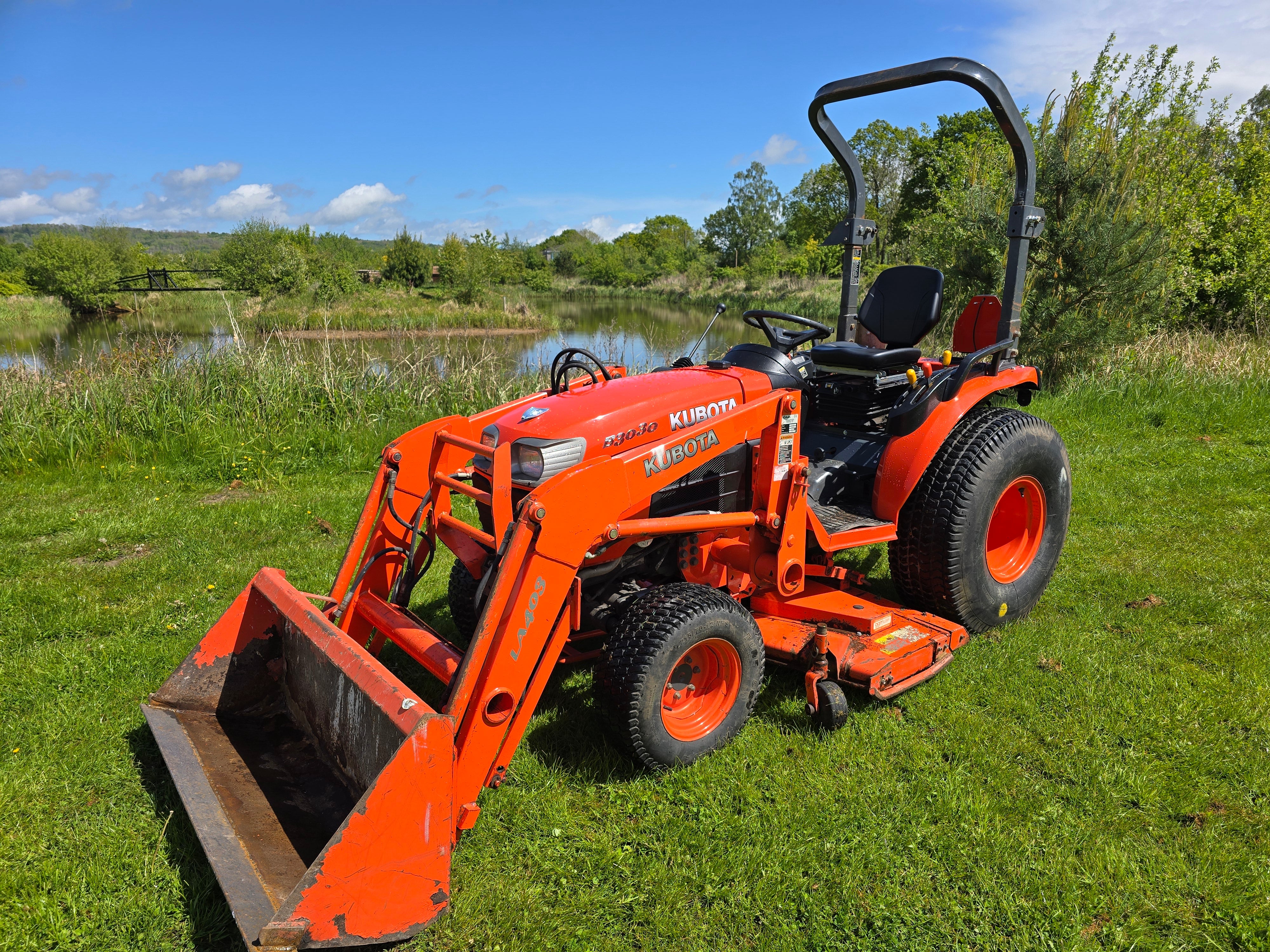 Used Compact Tractors with Loaders for Sale UK | Workshop Certified
