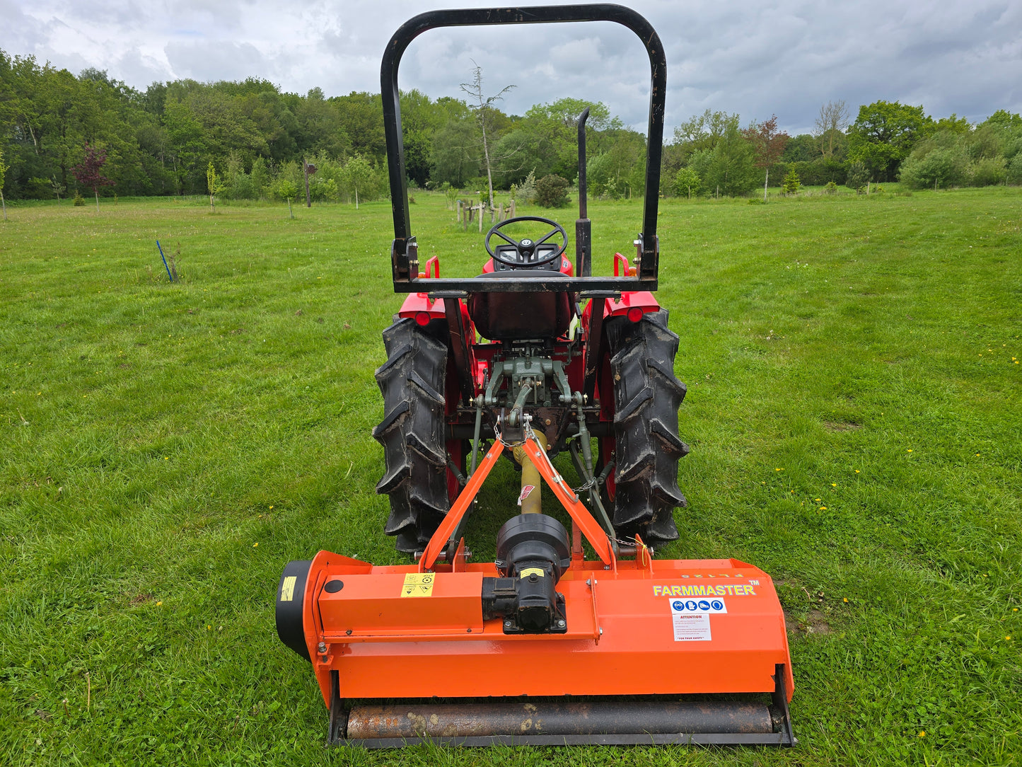 Used Yanmar YM 2000 Used Compact Tractor