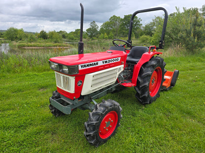 Used Yanmar YM 2000 Used Compact Tractor