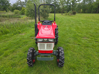 Used Yanmar YM 2000 Used Compact Tractor