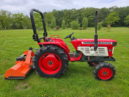 Used Yanmar YM 2000 Used Compact Tractor
