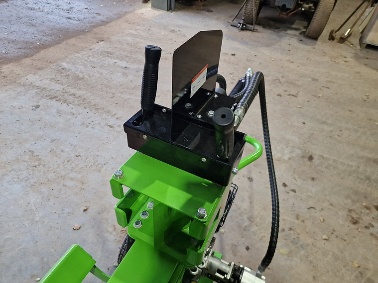 FarmMaster Goliath petrol log splitter