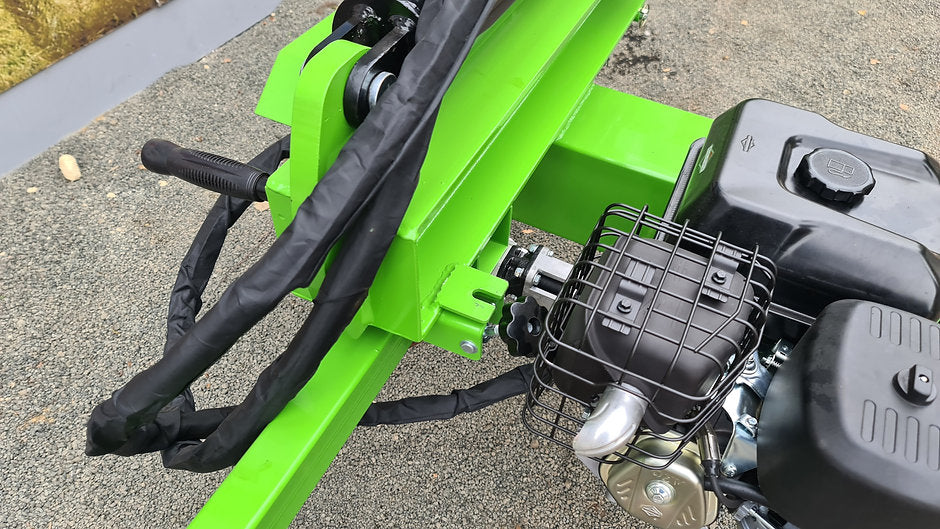 Close-up of a FarmMaster Goliath petrol log splitter