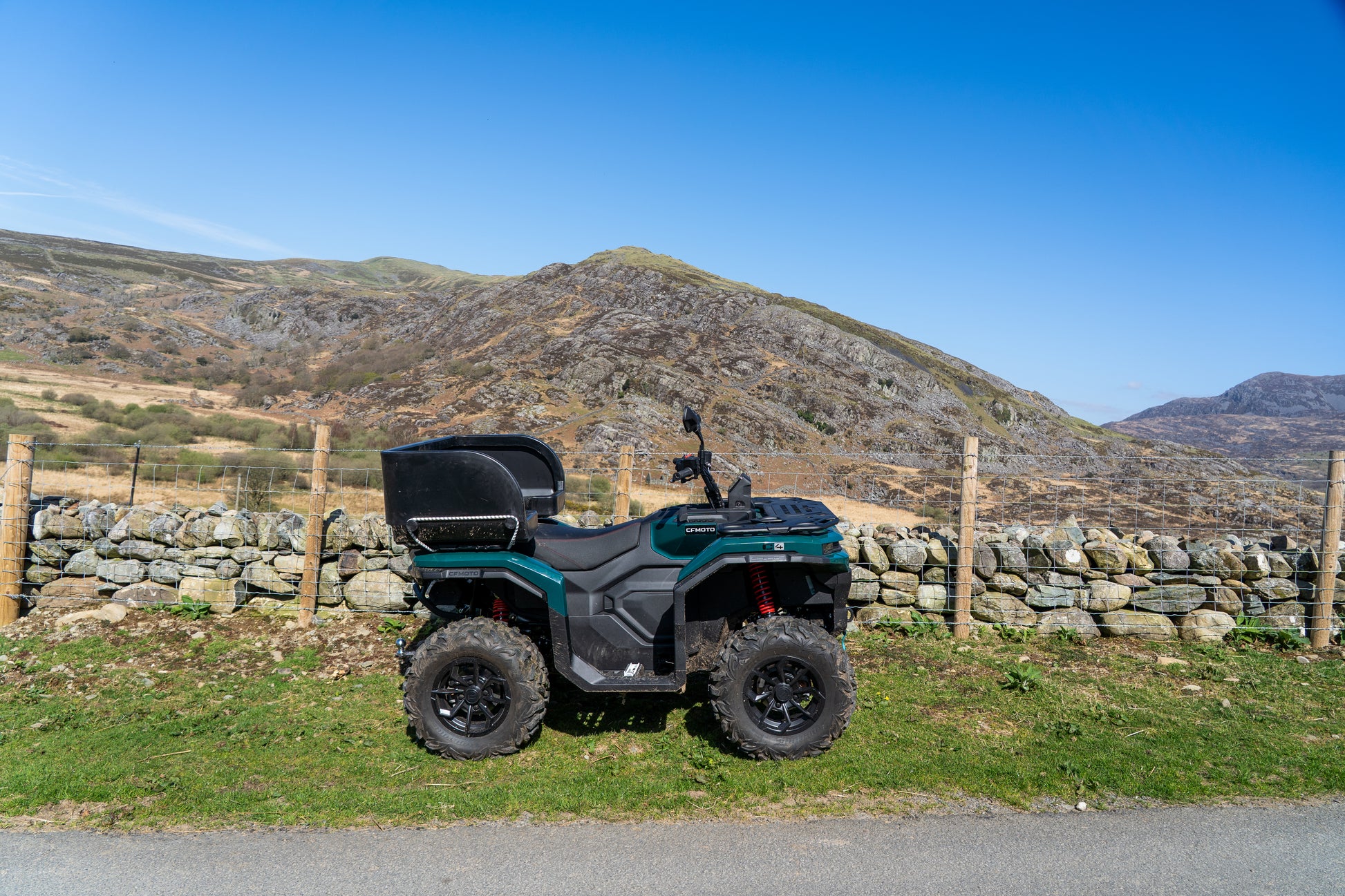 CFMOTO CFORCE C4 ATV