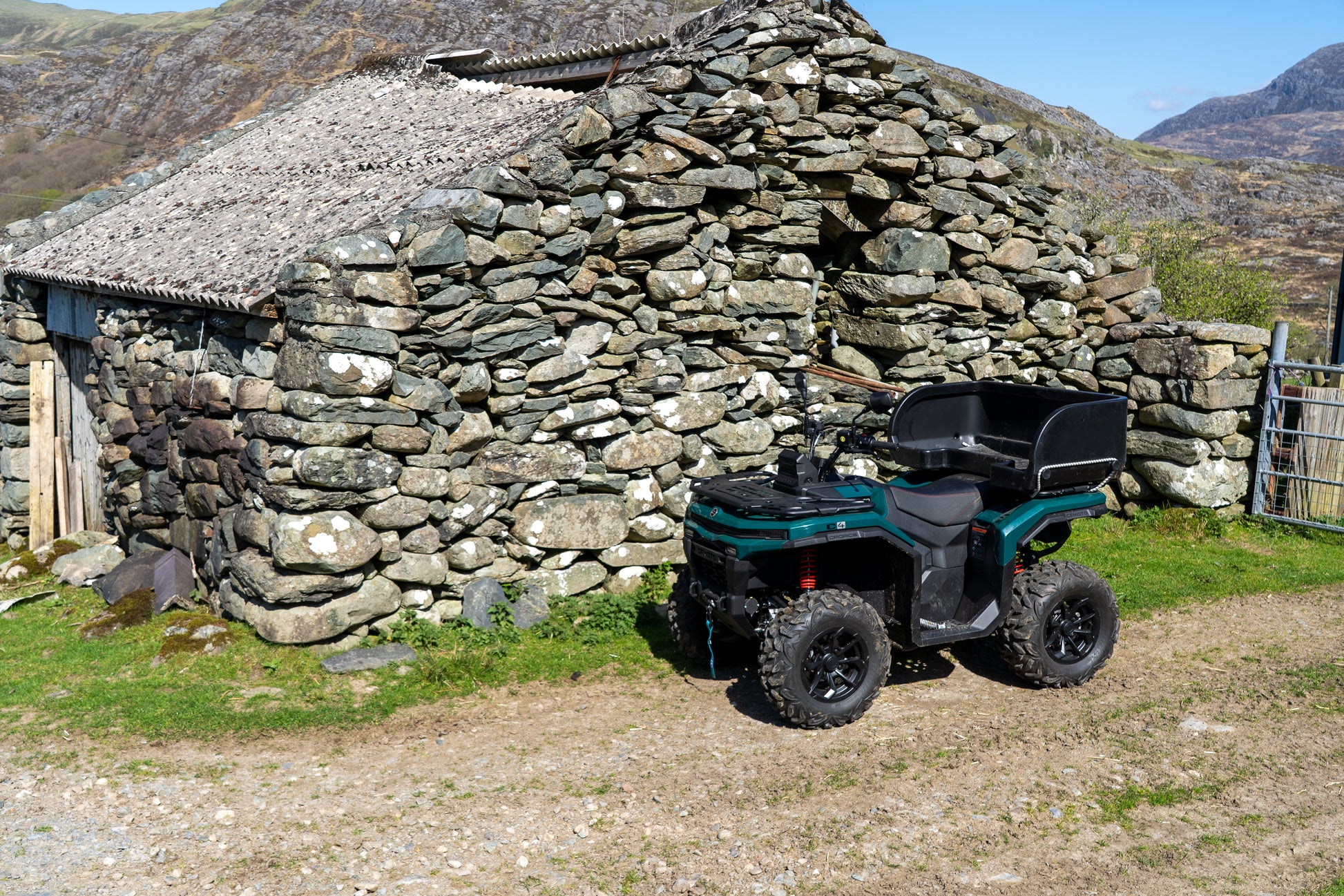 CFMOTO CFORCE C4 ATV