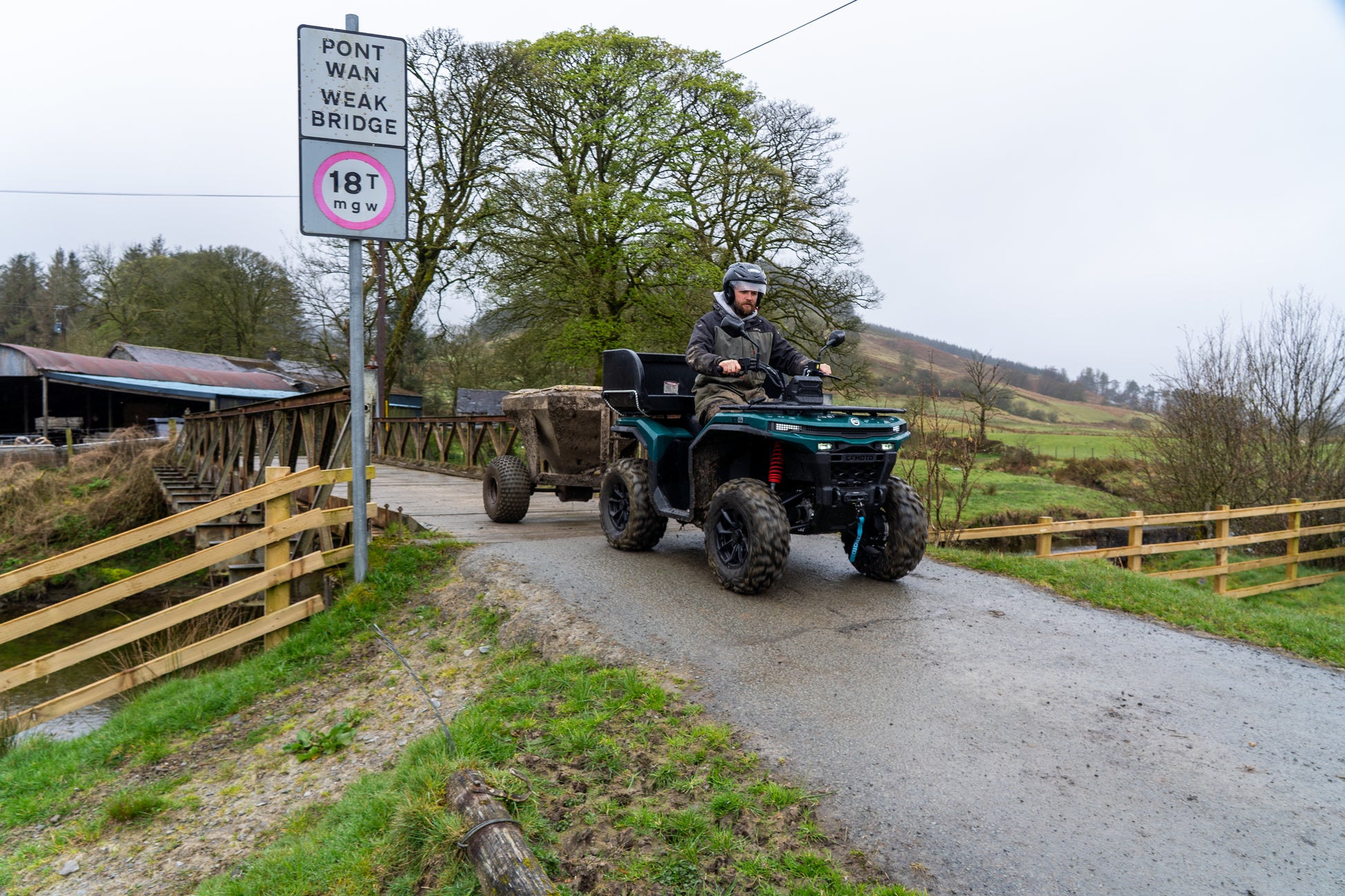 CFMOTO CFORCE C4 ATV