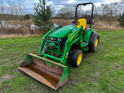 Used John Deere 3320 Compact Tractor with Loader