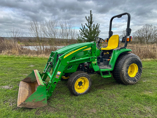 Used John Deere 3320 Compact Tractor with Loader