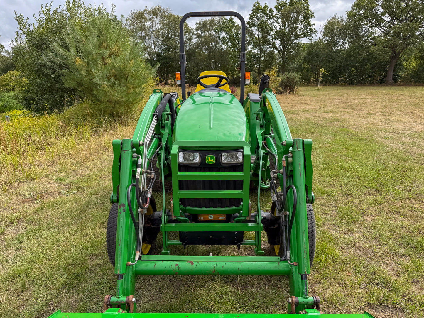 Used John Deere 4320 Tractor for Sale