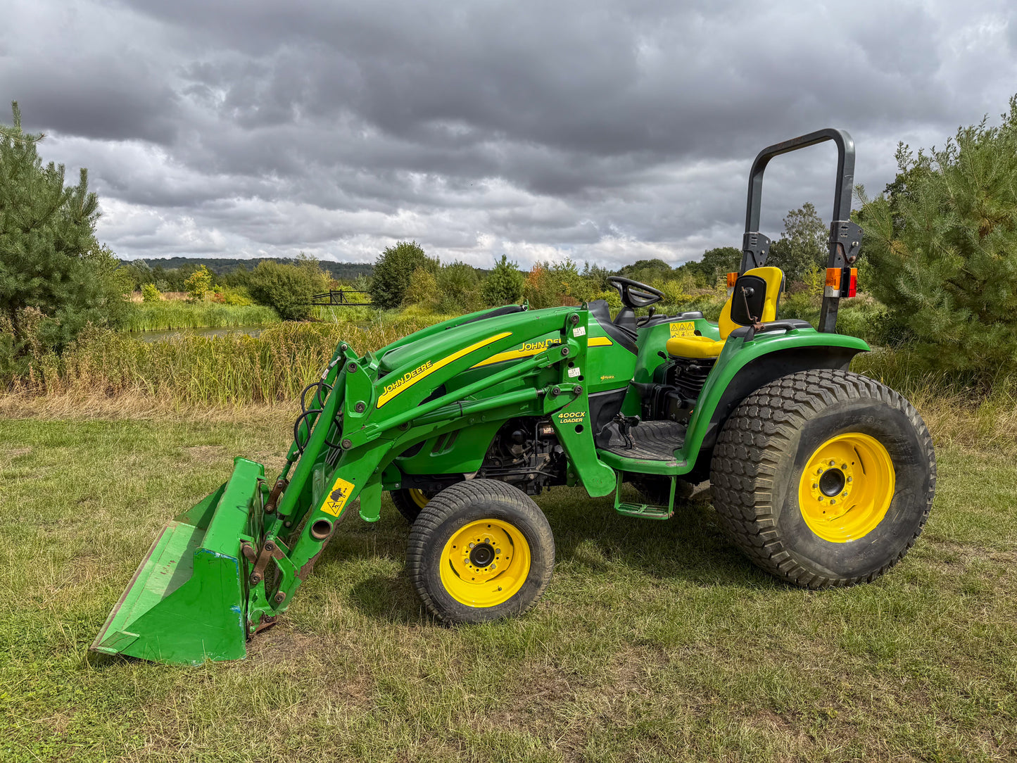 Used John Deere 4320 Tractor for Sale