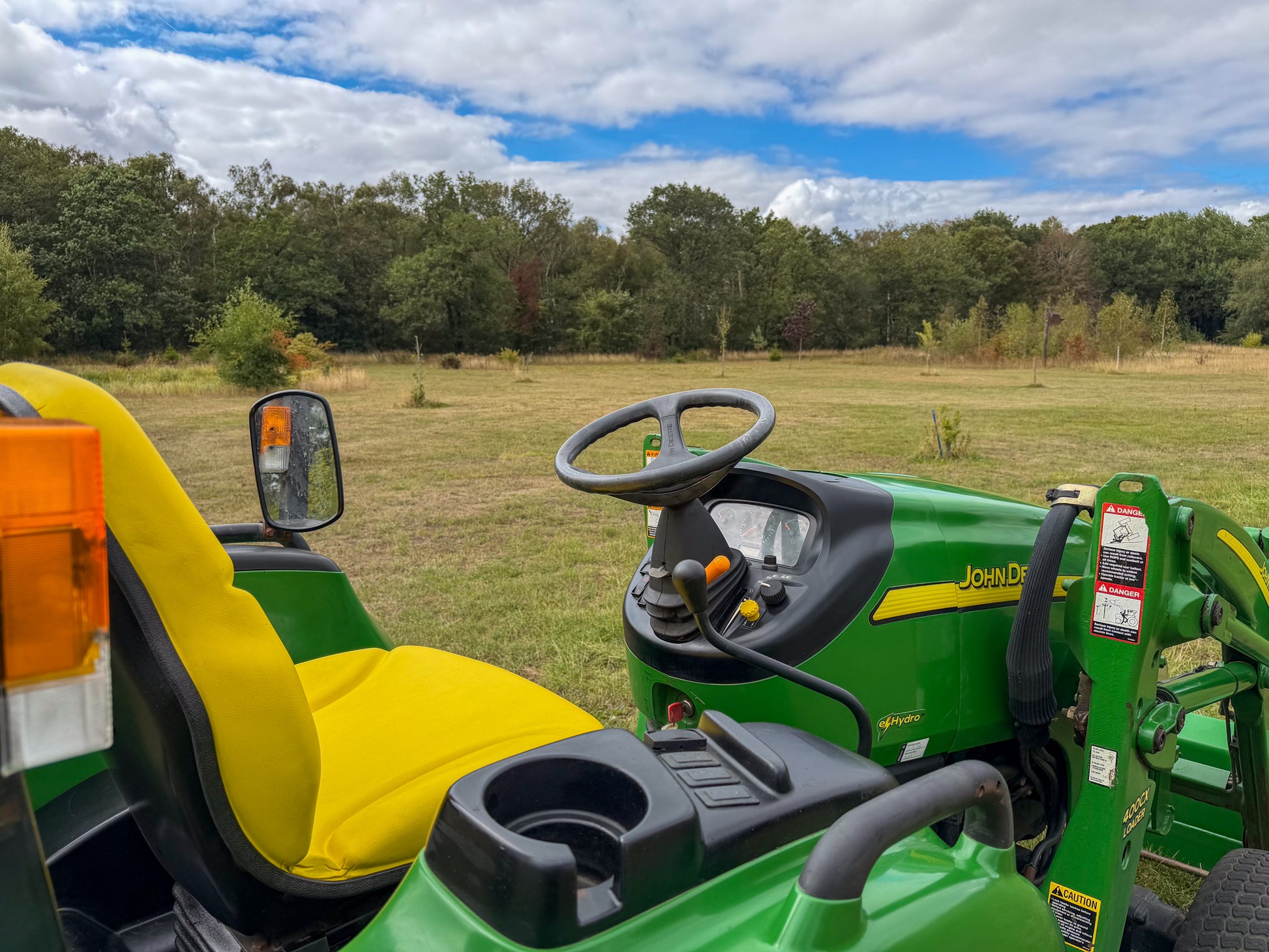 Used John Deere 4320 Tractor for Sale
