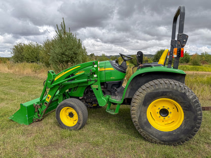 Used John Deere 4320 Tractor for Sale