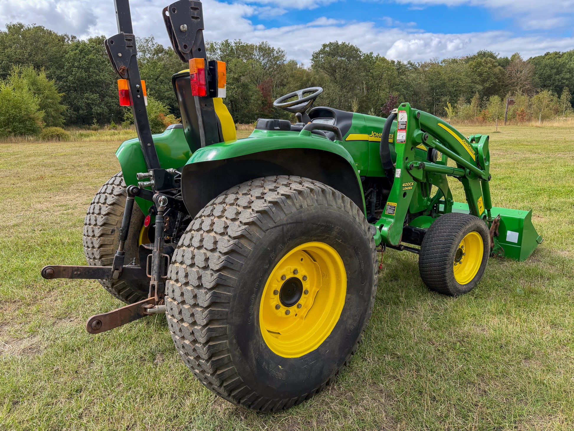 Used John Deere 4320 Tractor for Sale