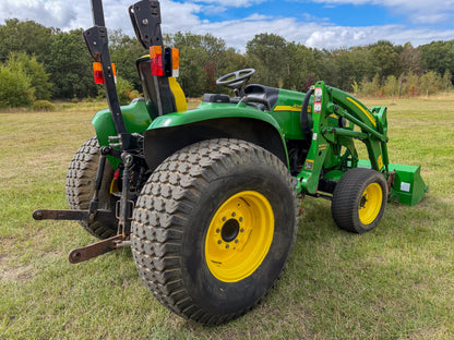 Used John Deere 4320 Tractor for Sale