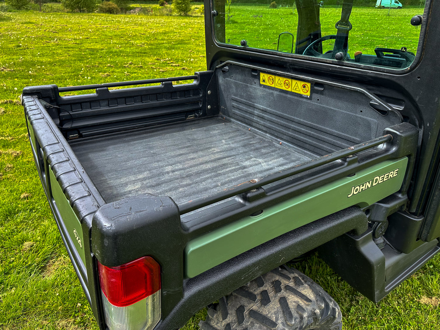 Used John Deere Gator XUV865M UTV