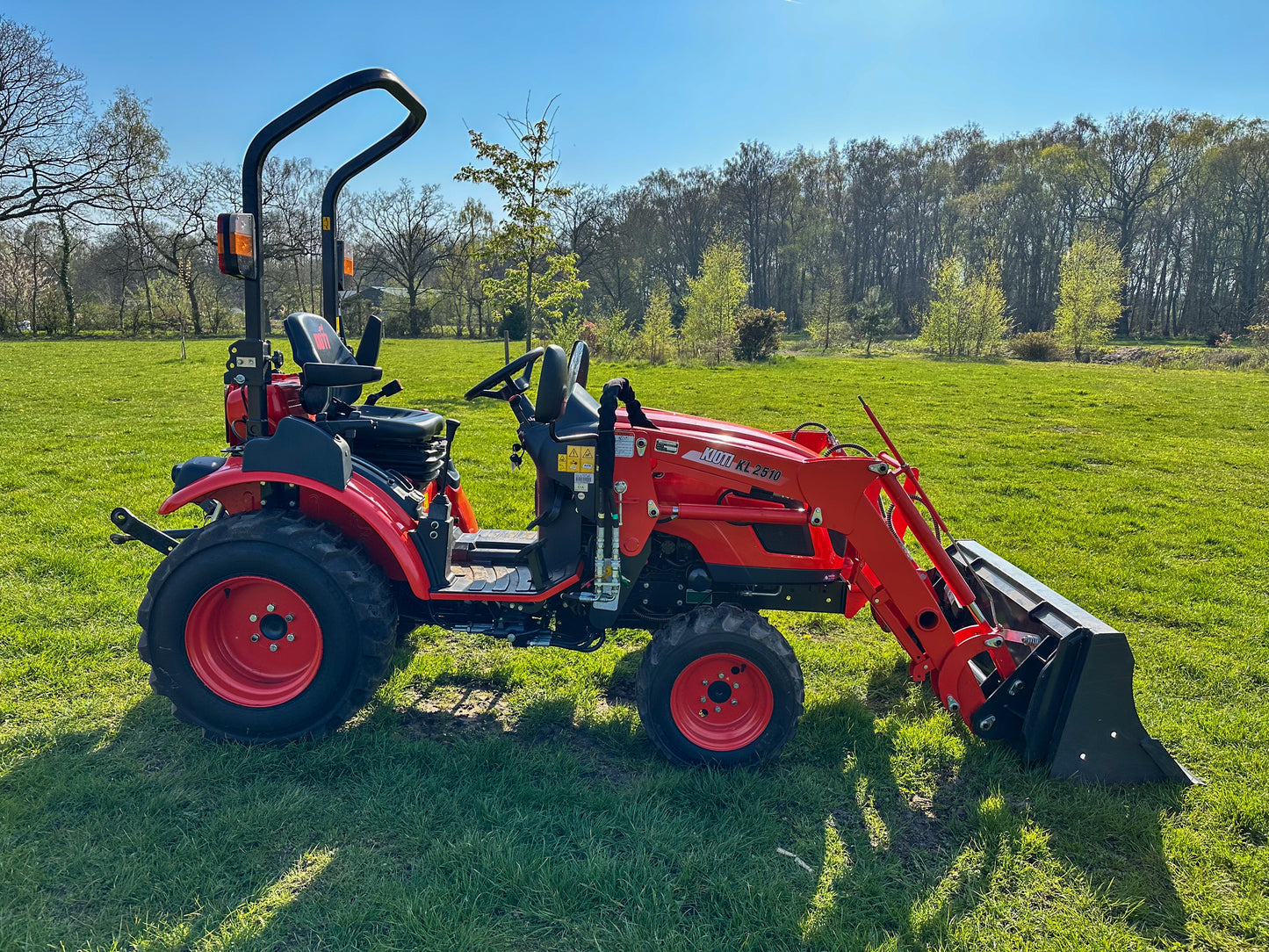 Used Kioti CX2510 Compact Tractor with Front Loader