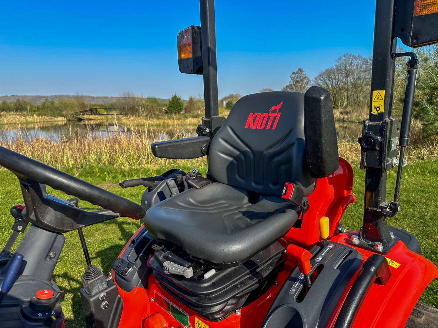 Used Kioti CX2510 Compact Tractor with Front Loader