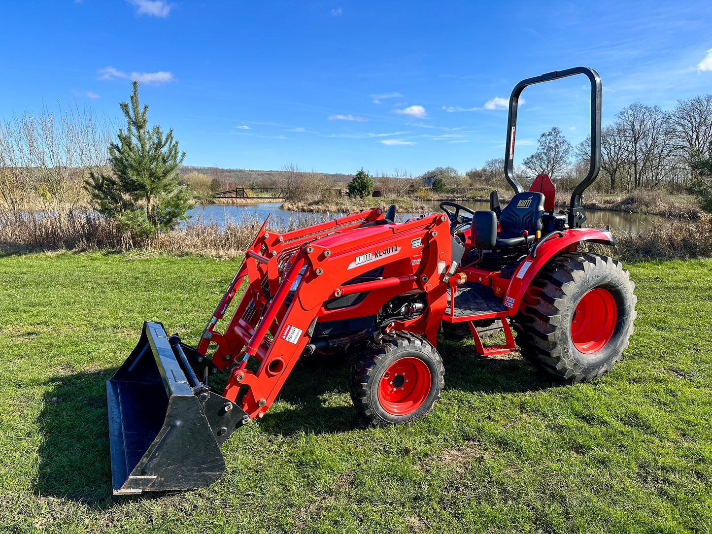 Used Kioti CK3530H Compact Tractor with Loader