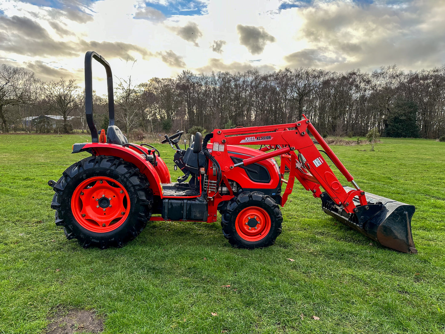 Used Kioti DK6010 Compact Tractor with Loader