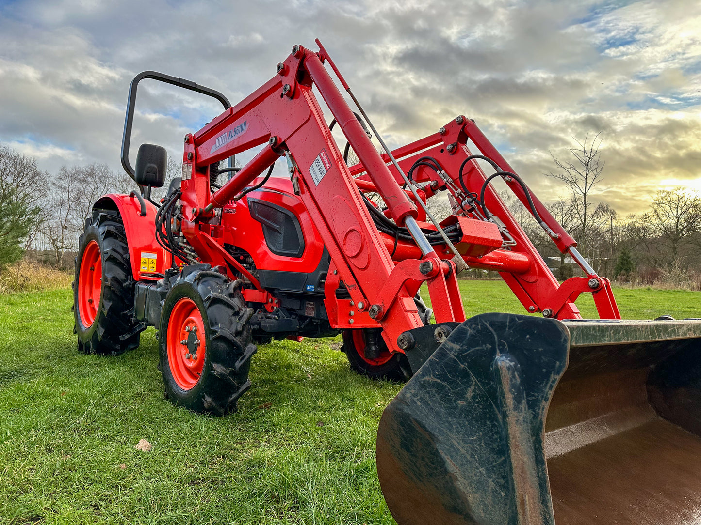 Used Kioti DK6010 Compact Tractor with Loader