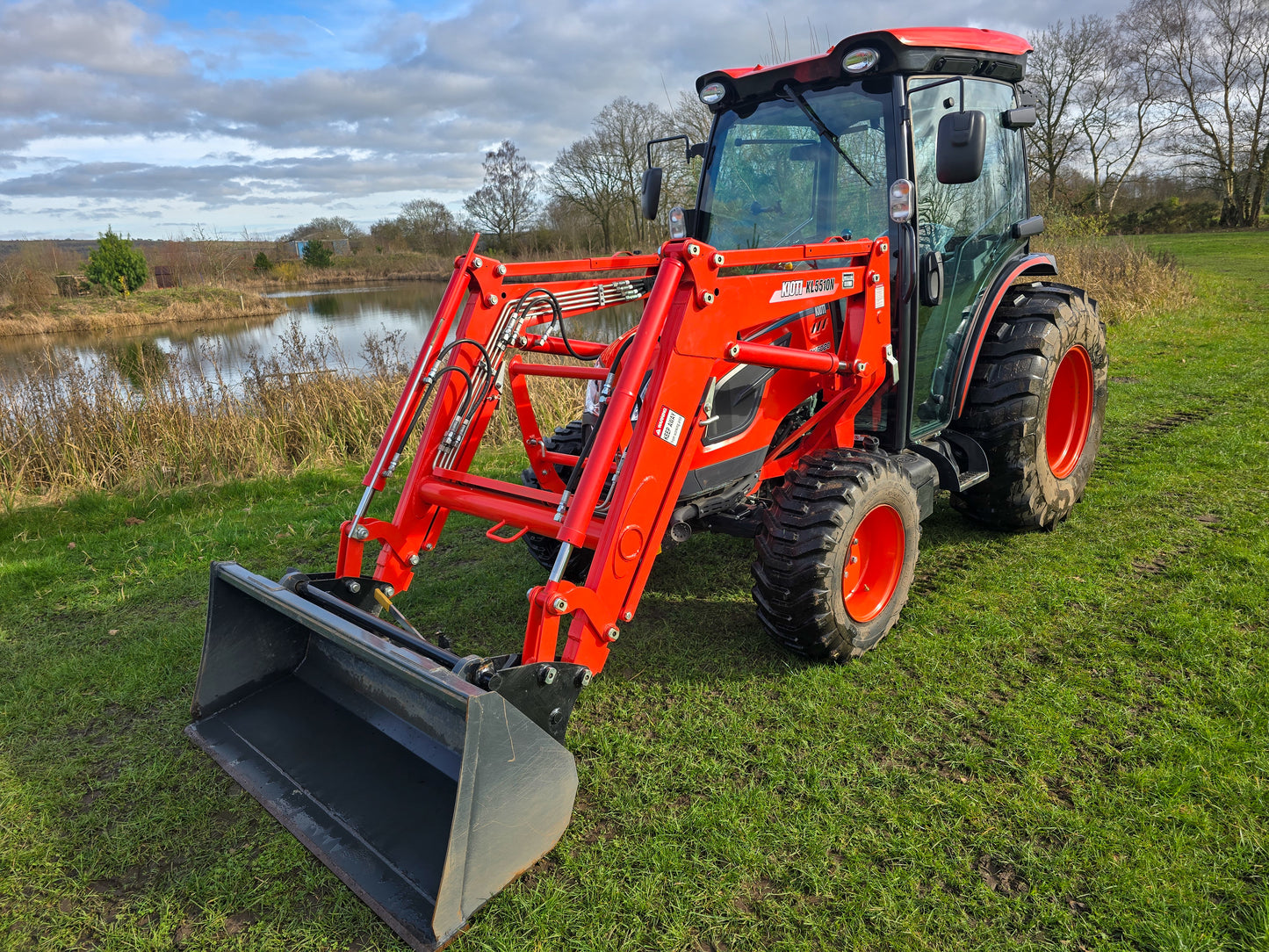Used Kioti DK6020 Compact Tractor with Cab and Loader