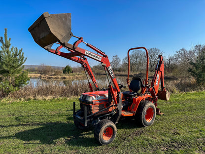 Used Kubota B1550 Compact Tractor with Loader and Backhoe