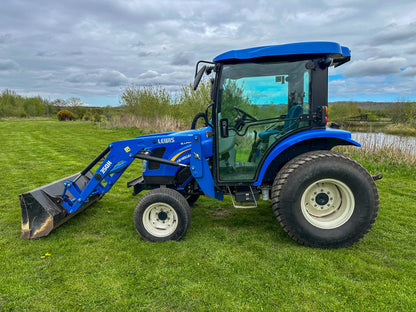 Used New Holland Boomer 3050 Compact Tractor with Front Loader