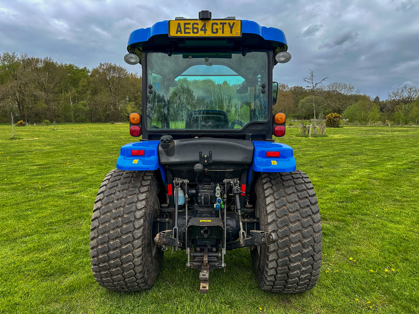 Used New Holland Boomer 3050 Compact Tractor with Front Loader