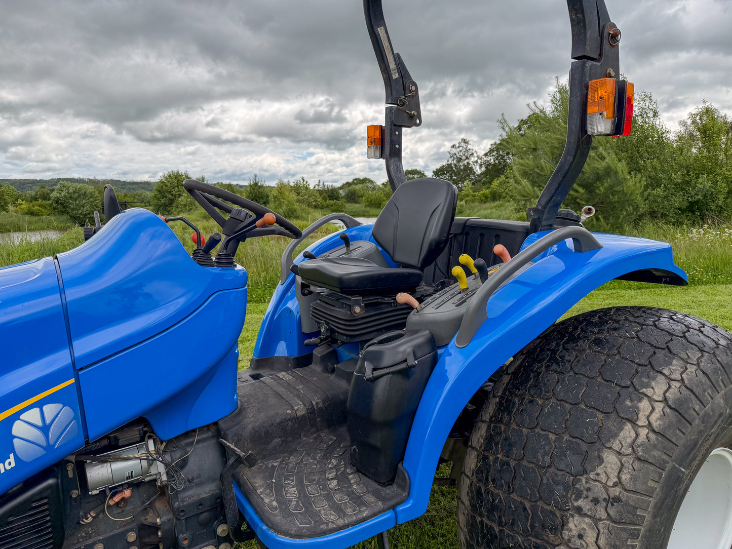 Used New Holland TC45DA Compact Tractor