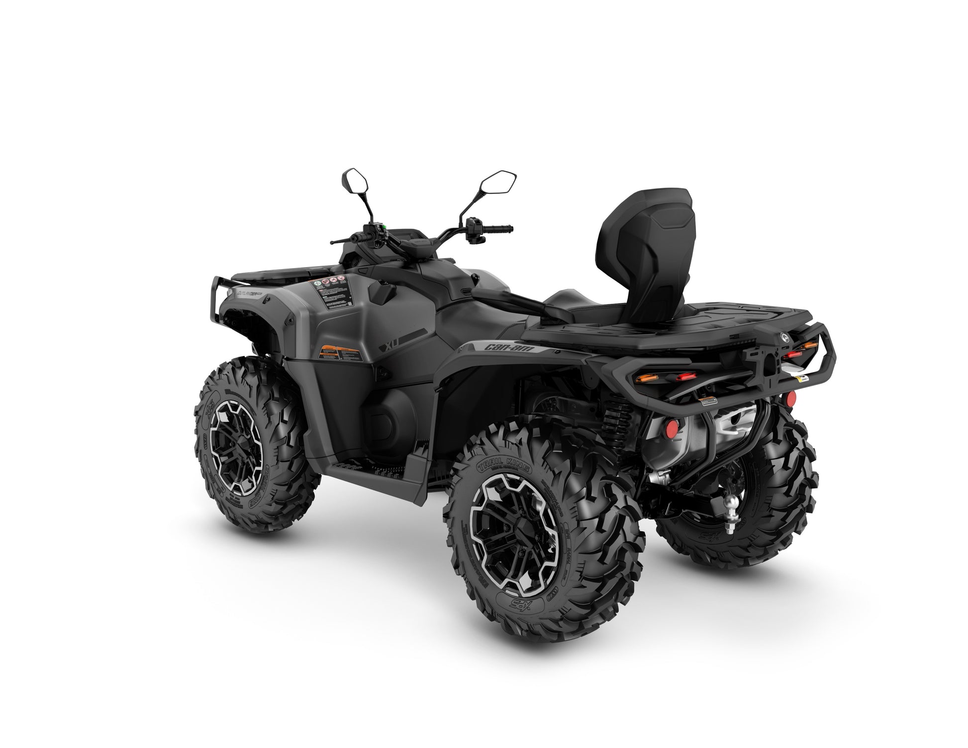 Can-Am Outlander Pro in Platinum Satin