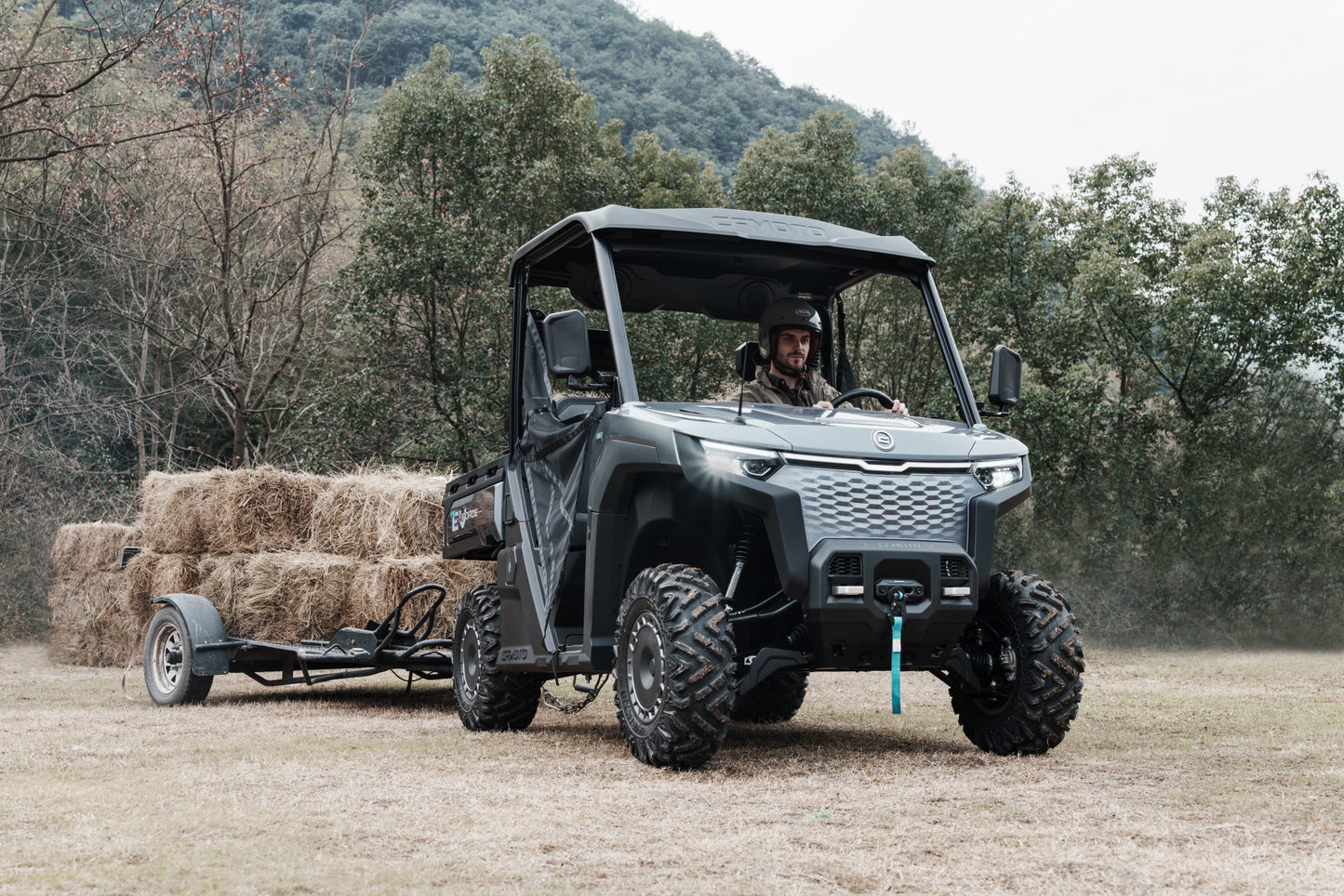 CFMOTO U6EV Electric UTV towing a trailer