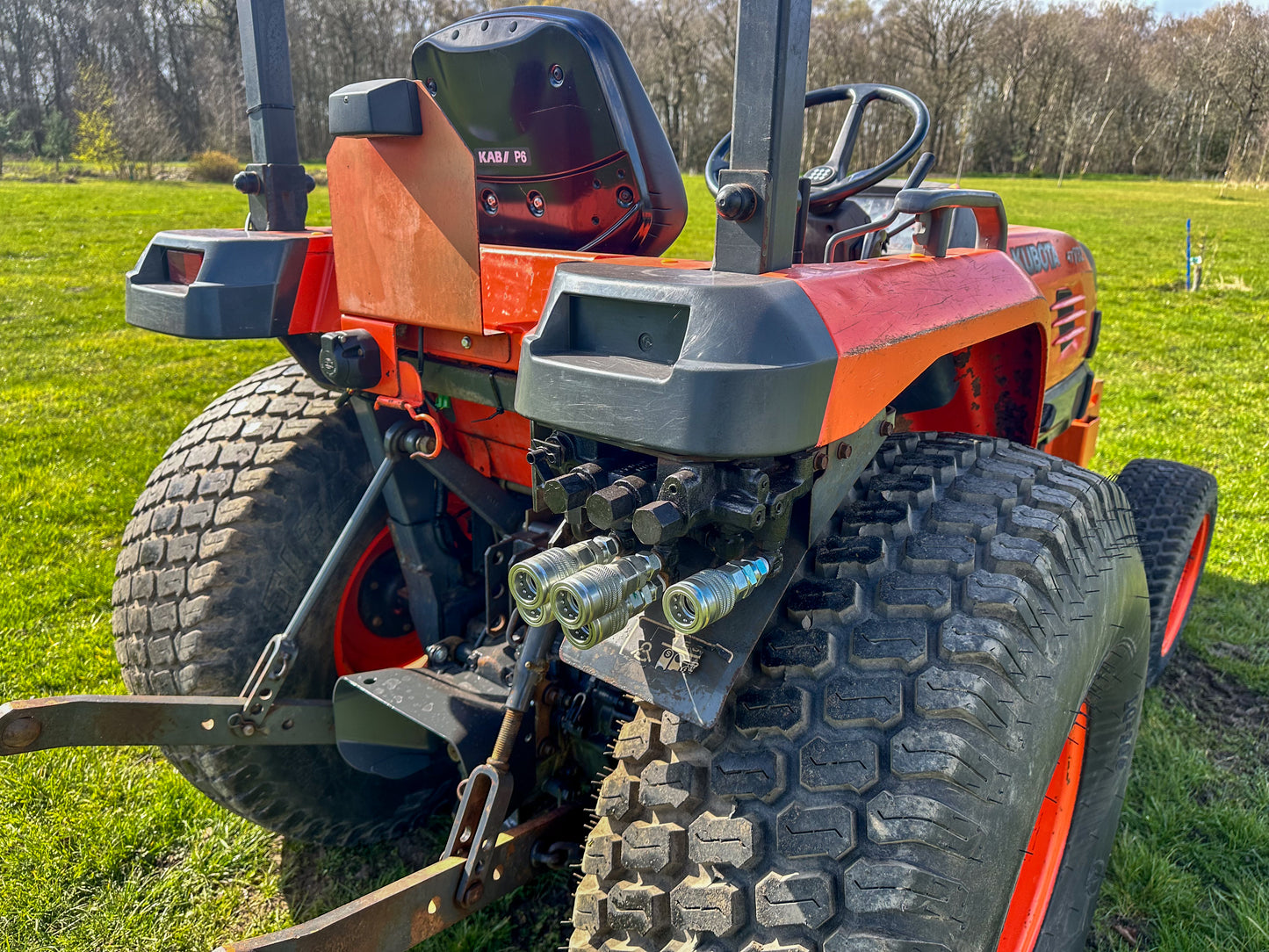 Used Kubota STV32 Compact Tractor